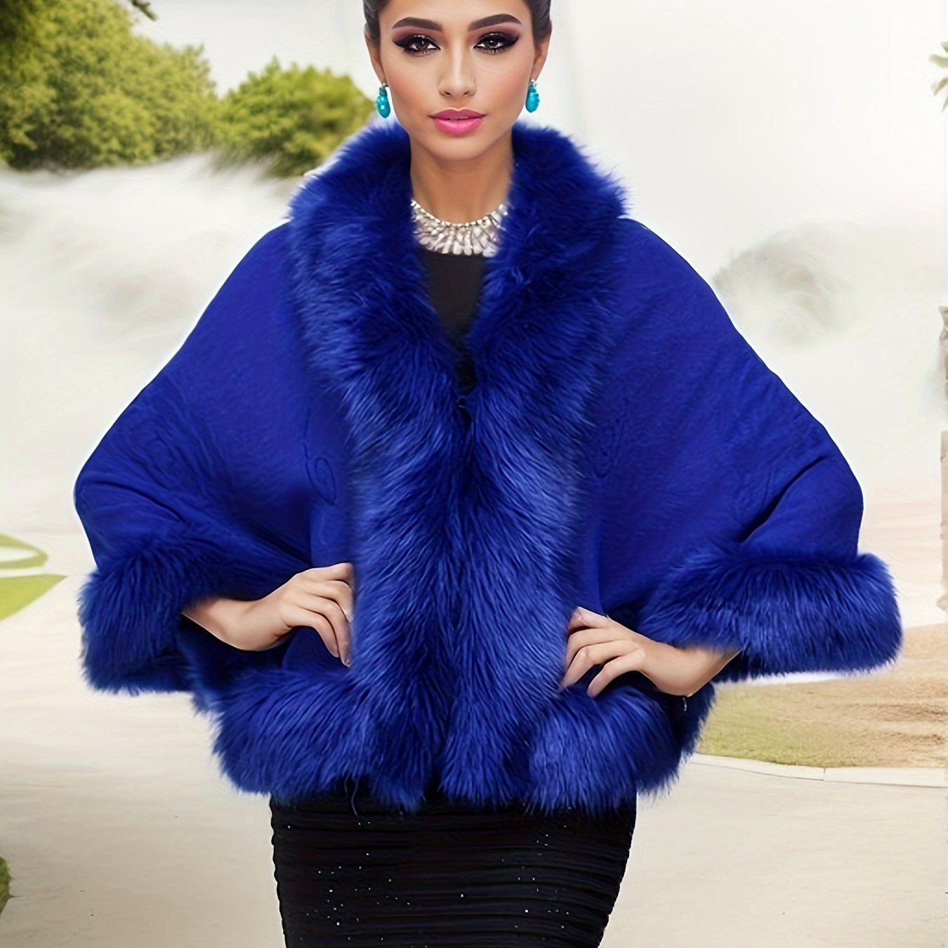 Poncho Elegante Plus Size com Acabamento em Pele Sintética – Azul Macio
