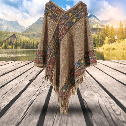 Poncho Indiano com Franjas – Malha Irregular e Decote V