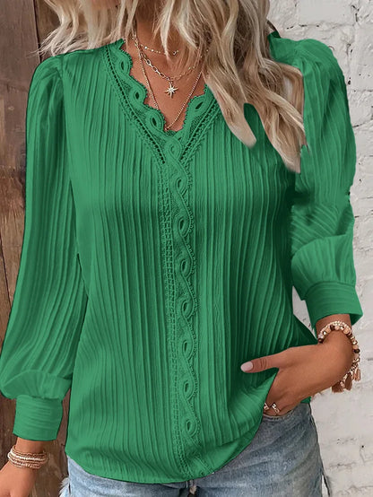 Blusa Elegante de Chiffon Com Renda e Manga Lanterna - Decote em V.