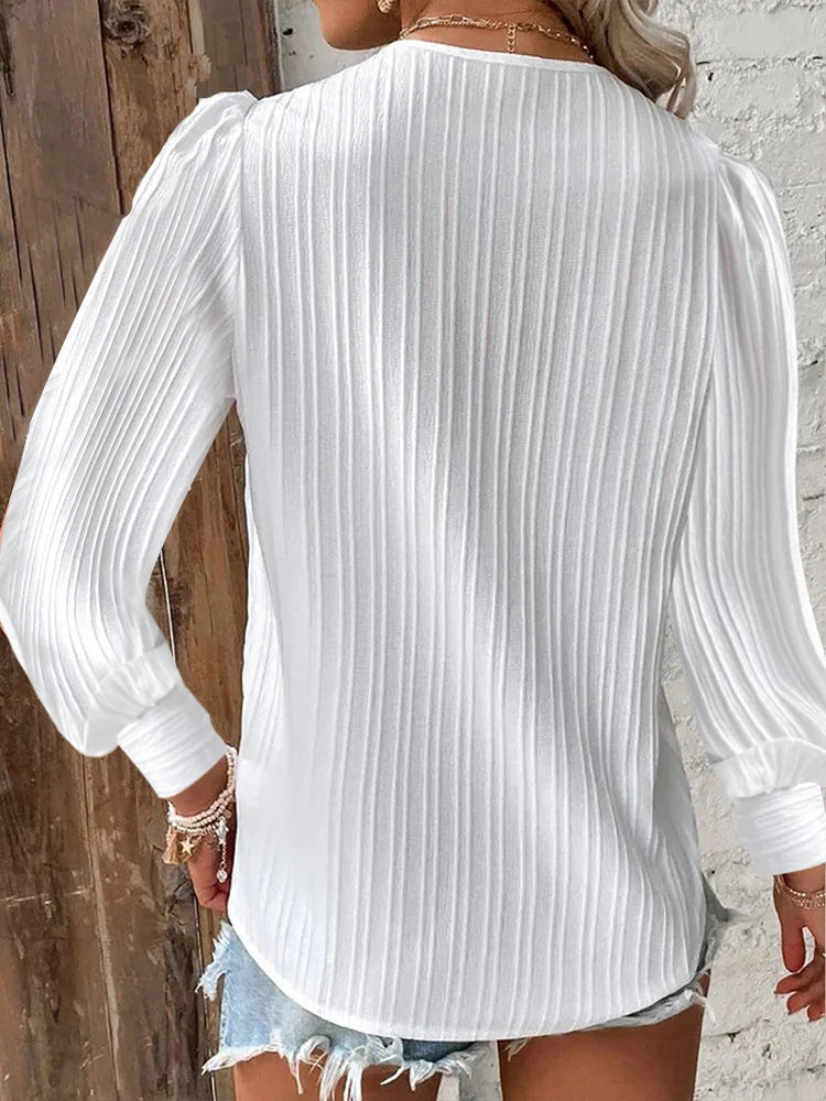 Blusa Elegante de Chiffon Com Renda e Manga Lanterna - Decote em V.