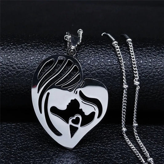 Colar feminino em aço inoxidável com pingente de coração para mãe e bebê.