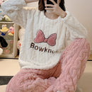 Pijama Feminino de Lã Jacquard com Estampa de Laços – Quentinho e Confortável