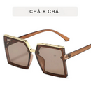 "Lentes de Sol Femininas Grandes Personalizadas, Quadradas e Sem Armação UV.